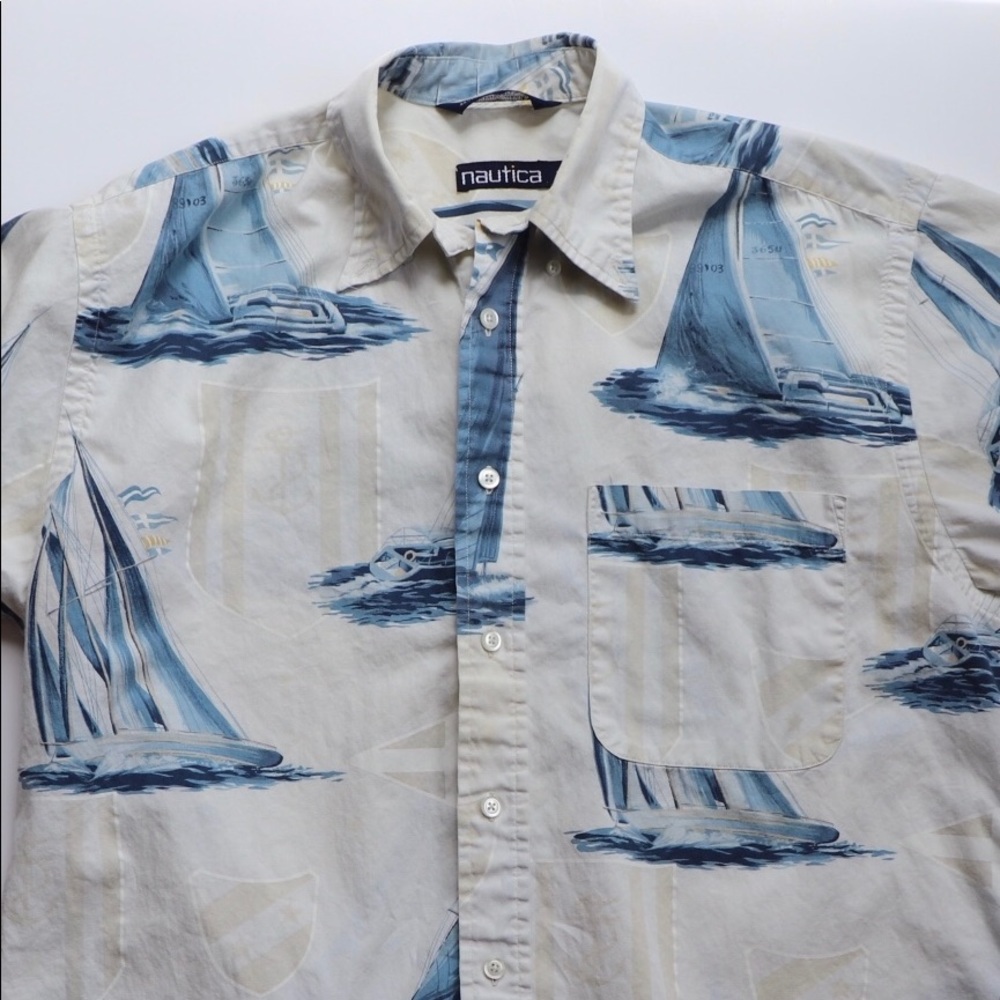 Nautica Button Down Boat Shirt!